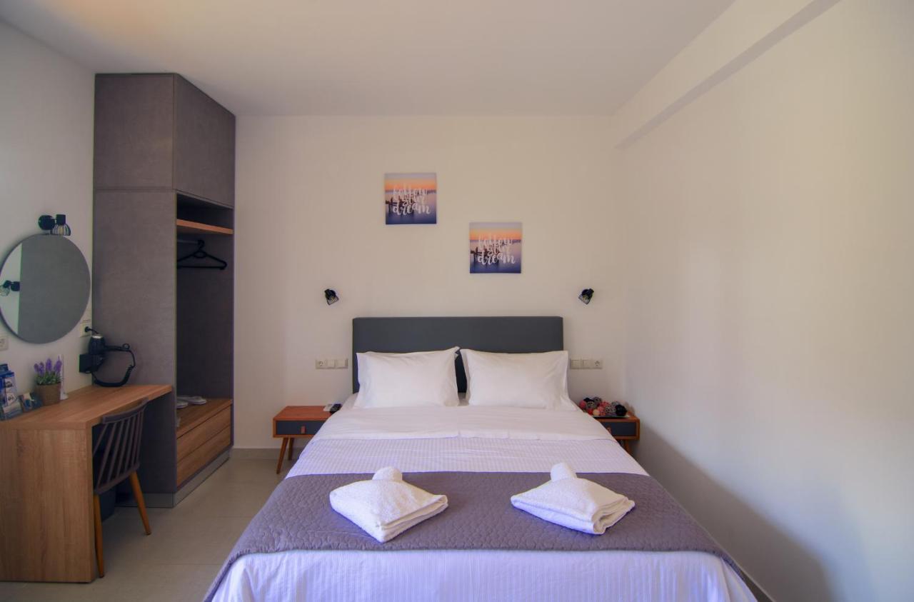 Irene Studio Panorama Apartment Palaiochora Exterior photo